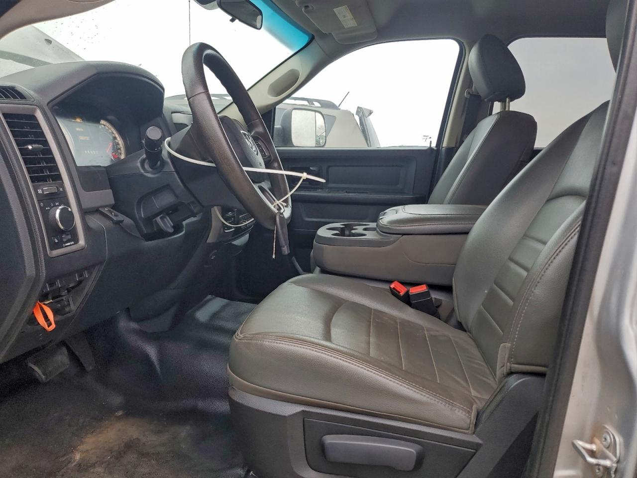 2016 Ram 1500 St VIN: 1C6RR7KM4GS320434 Lot: 94348105