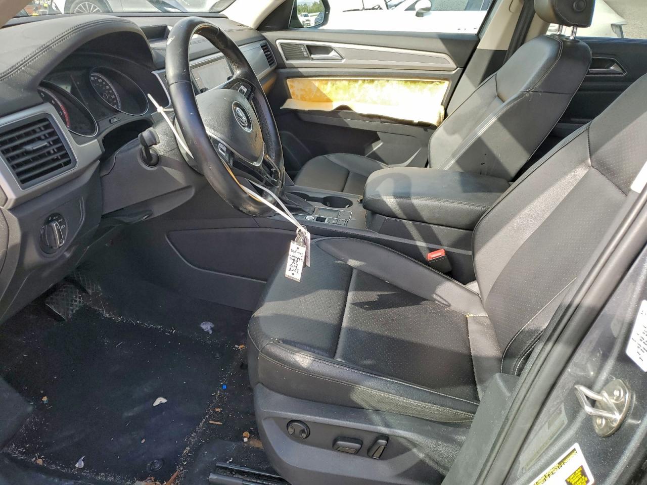 2018 Volkswagen Atlas Se VIN: 1V2CR2CA1JC571871 Lot: 96149725