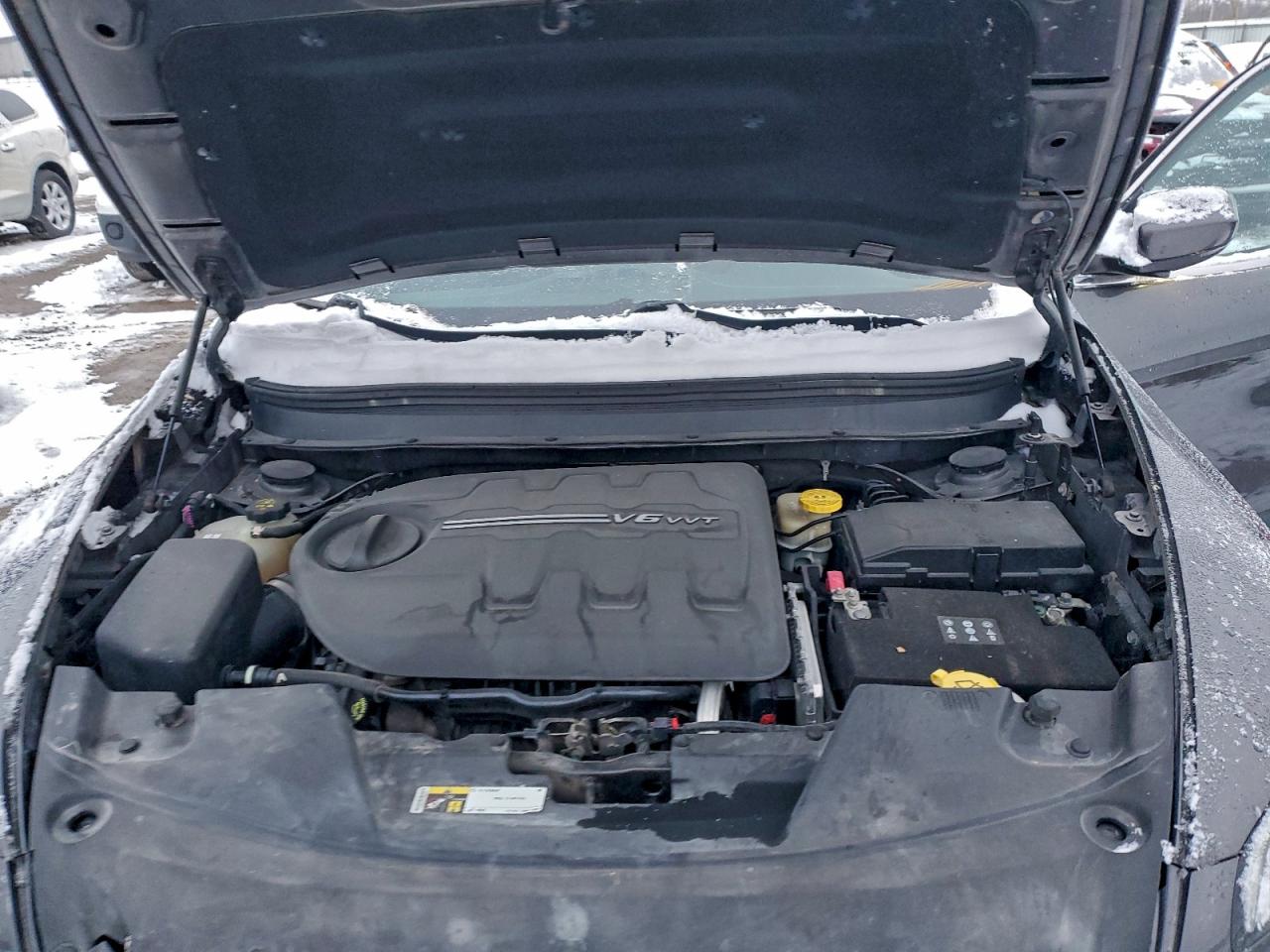 2015 Jeep Cherokee Limited VIN: 1C4PJMDS2FW779132 Lot: 94092005