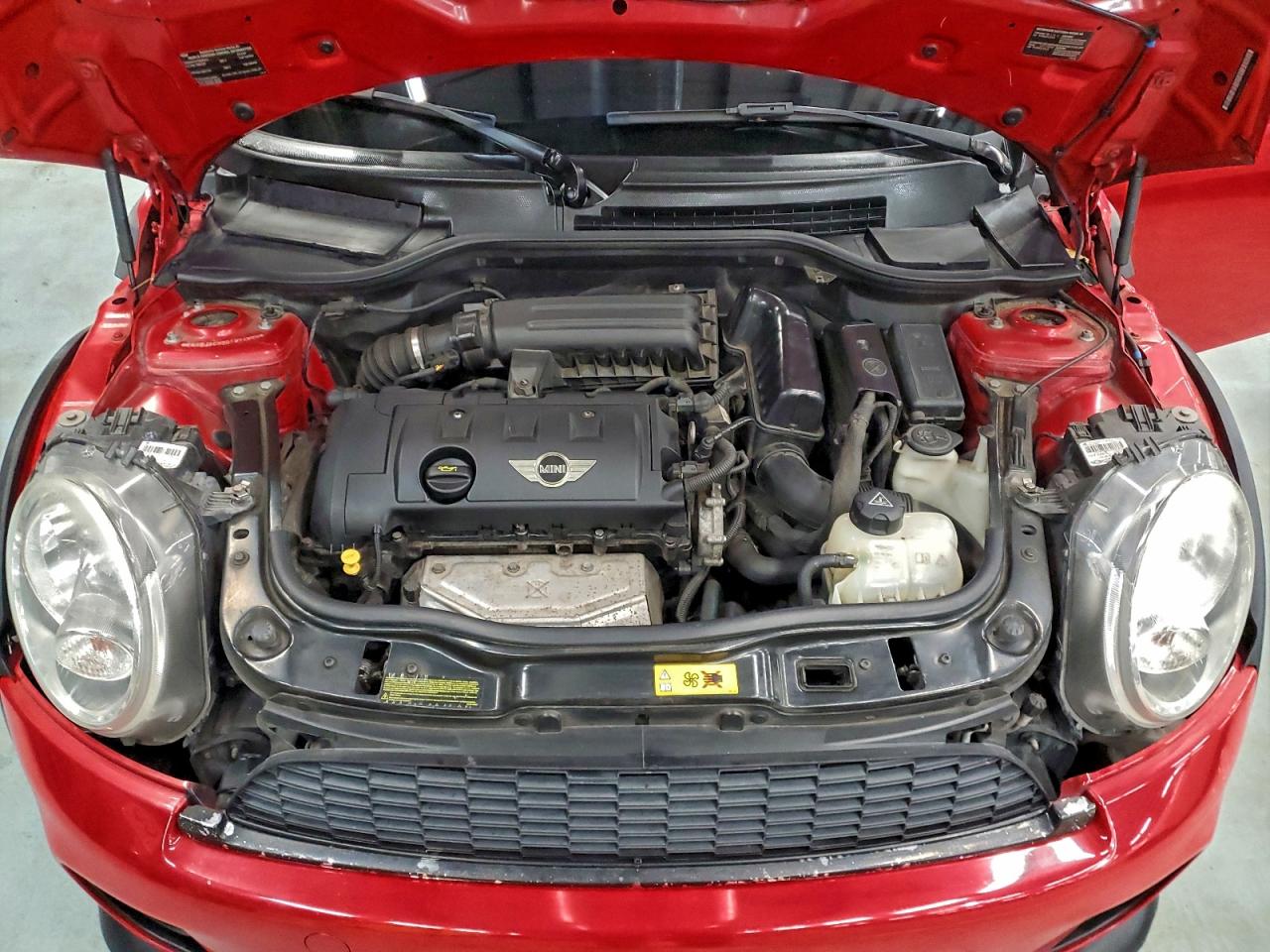 2013 Mini Cooper VIN: WMWSU3C55DT374899 Lot: 95313455