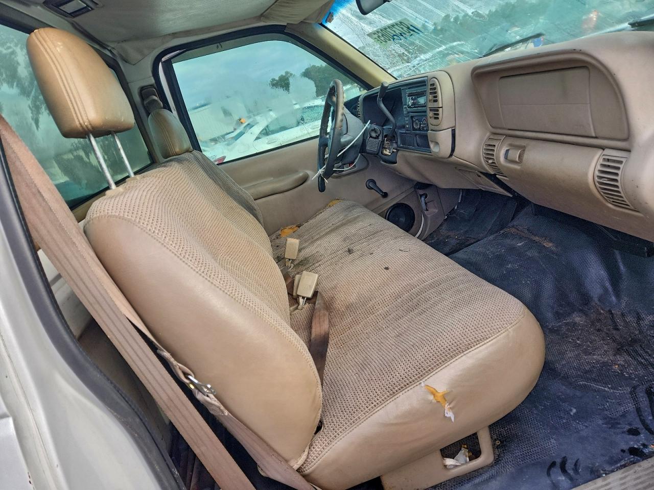 1998 Chevrolet Gmt-400 C1500 VIN: 1GCEC14W5WZ282531 Lot: 93737065