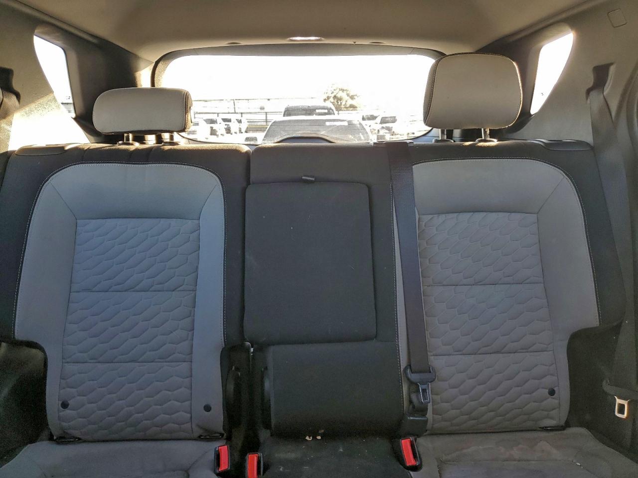 2018 Chevrolet Equinox Ls VIN: 3GNAXHEV3JL113049 Lot: 95452245