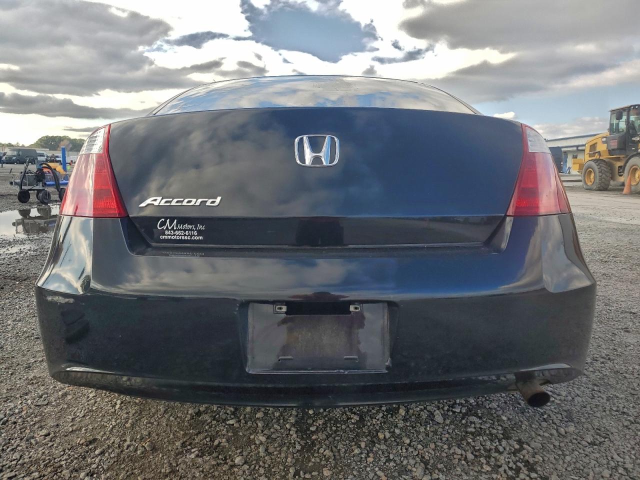 2009 Honda Accord Lx VIN: 1HGCS12379A001014 Lot: 94637645