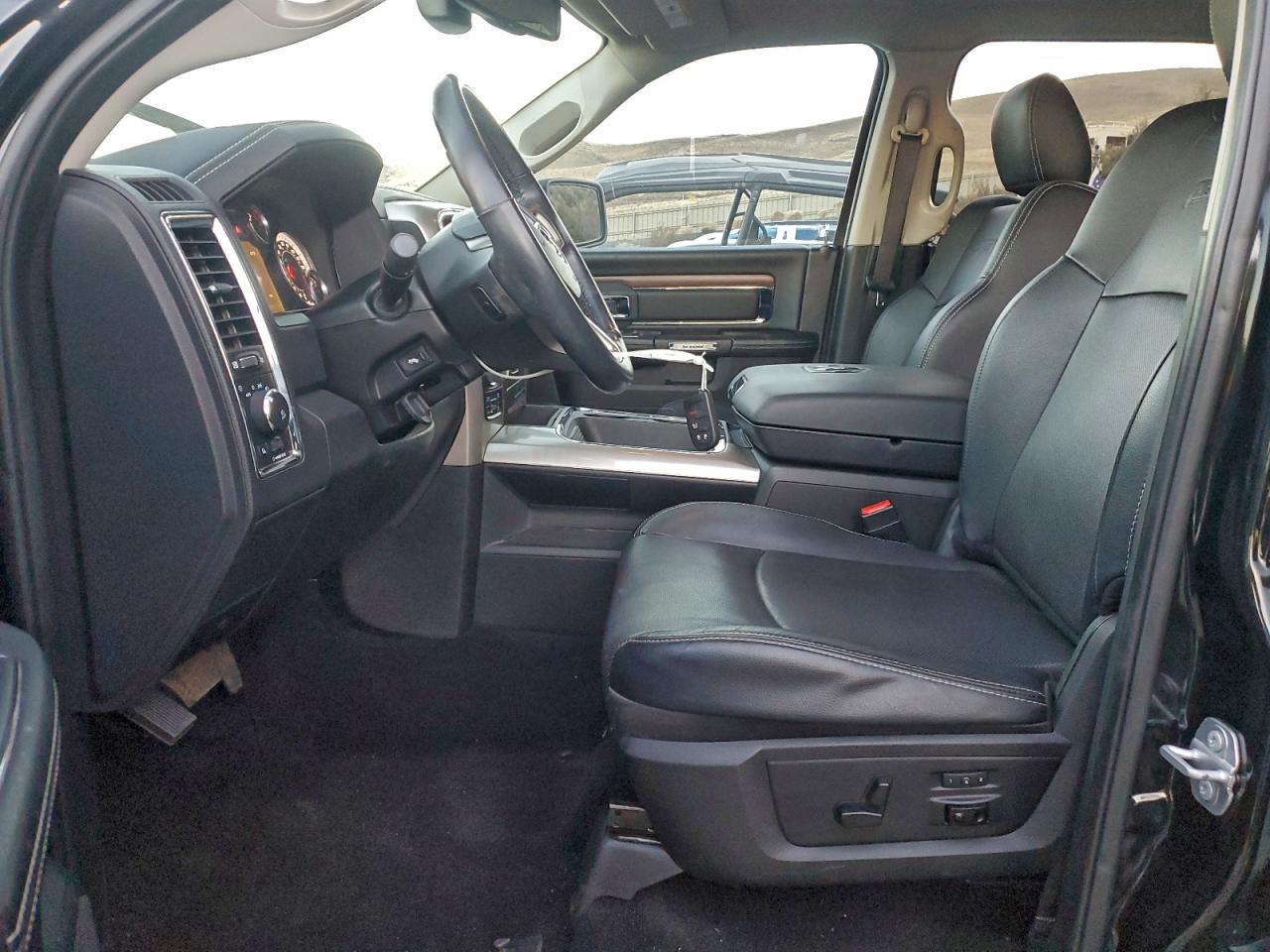 2017 Ram 1500 Laramie VIN: 1C6RR7NT5HS815276 Lot: 94567855