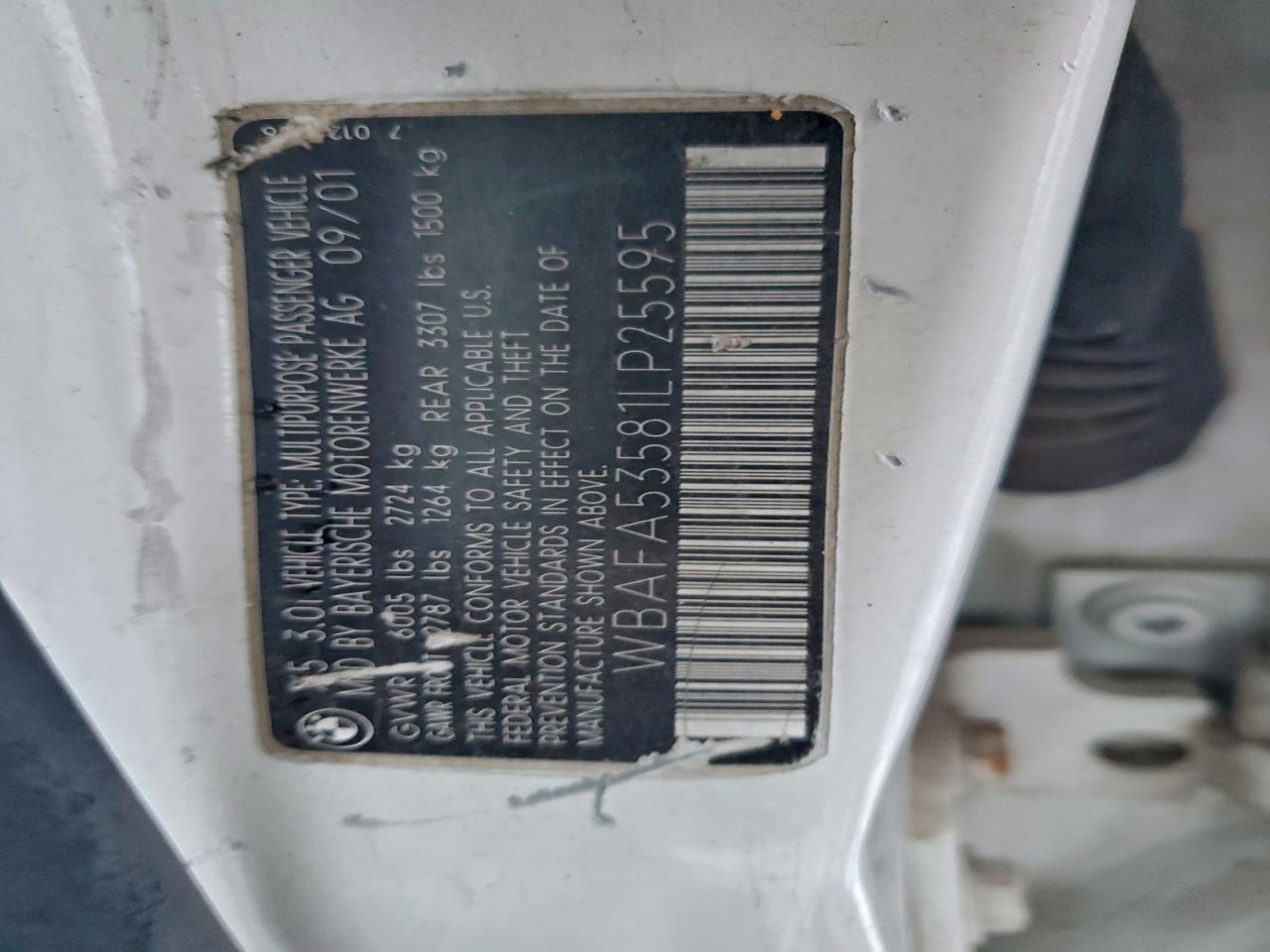 Фото: WBAFA53581LP25595