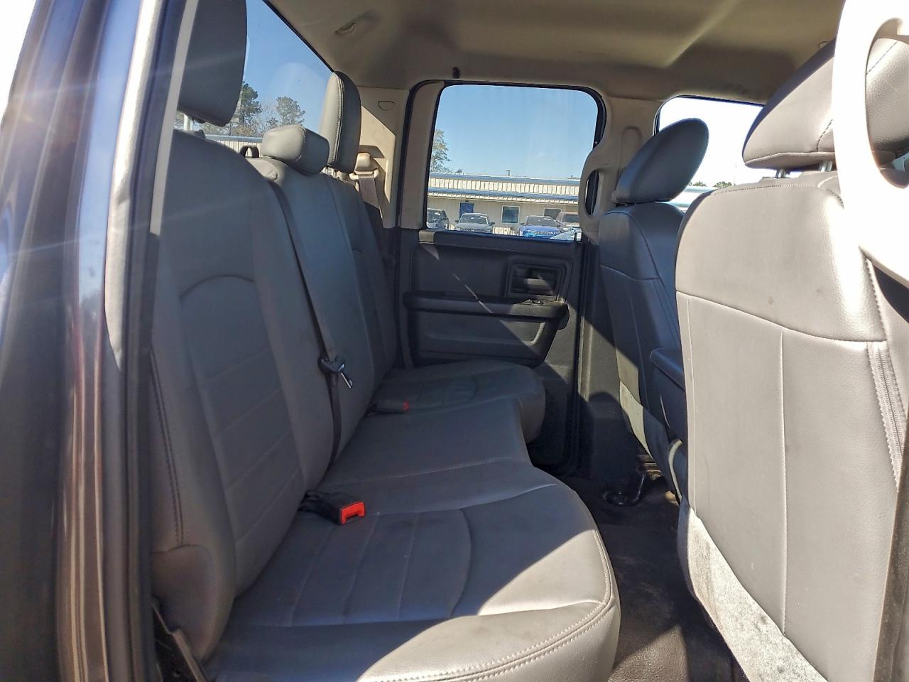 2017 Ram 1500 St VIN: 1C6RR7FG4HS765987 Lot: 96285185