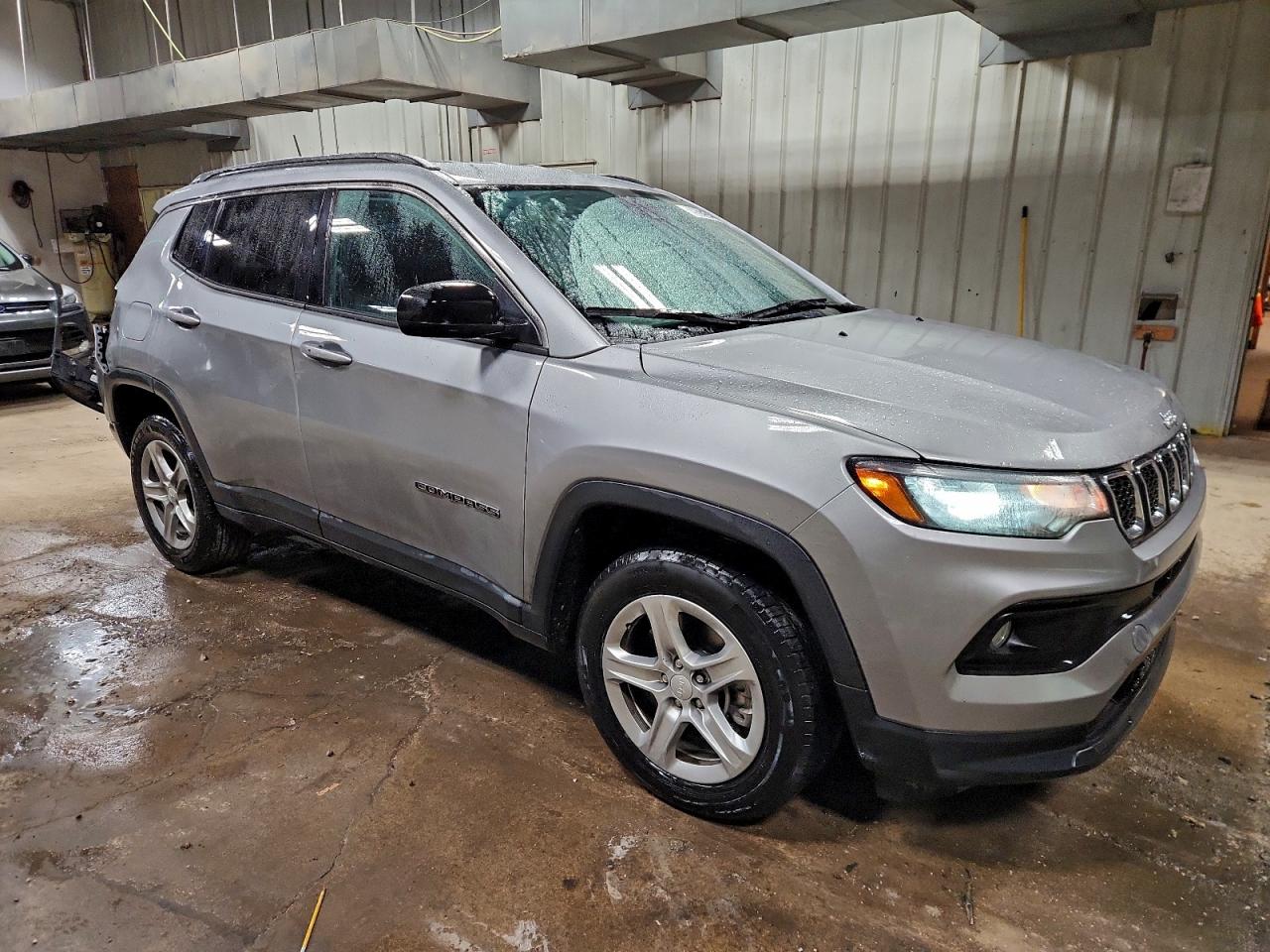 2024 Jeep Compass Latitude VIN: 3C4NJDBNXRT605257 Lot: 98075495