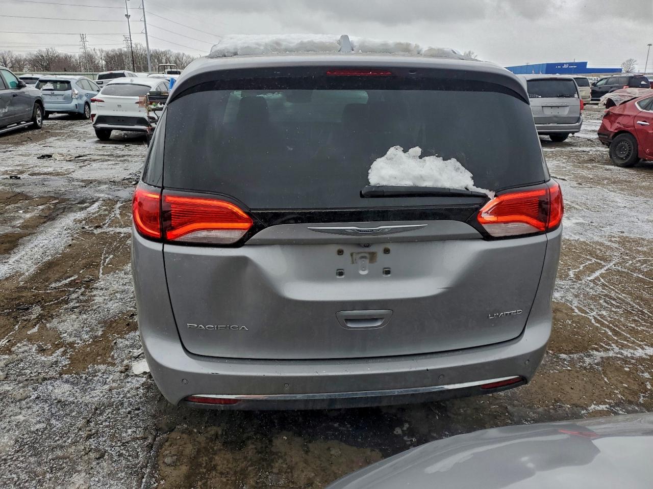 2017 Chrysler Pacifica Limited VIN: 2C4RC1GG3HR507094 Lot: 96115365