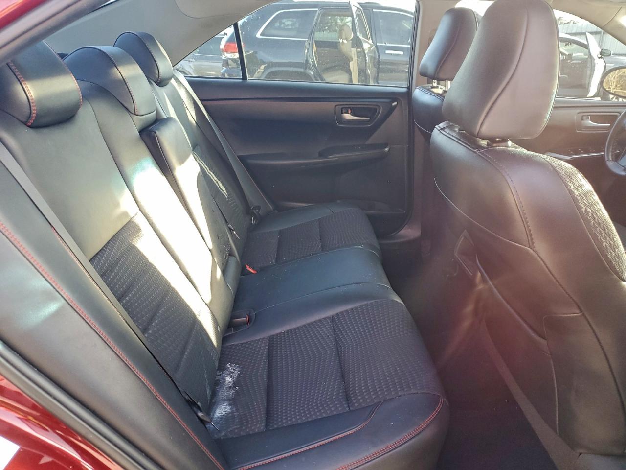 2015 Toyota Camry Le VIN: 4T1BF1FK7FU984167 Lot: 94794725