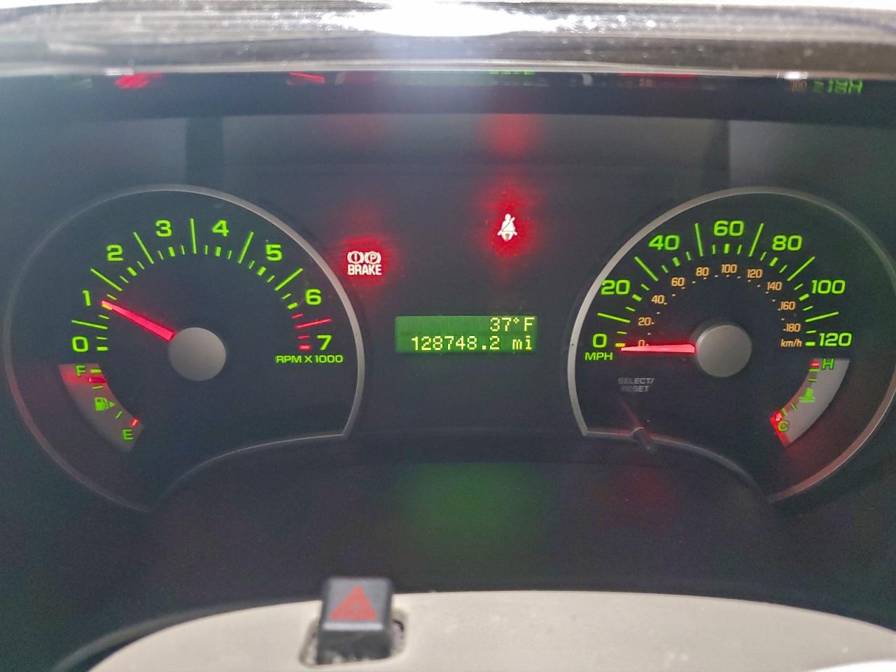 2007 Ford Explorer Xlt VIN: 1FMEU73E07UB34984 Lot: 94675795