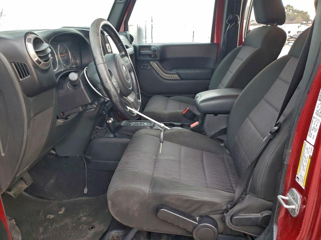 2012 Jeep Wrangler Unlimited Sport VIN: 1C4HJWDG5CL140963 Lot: 95683785