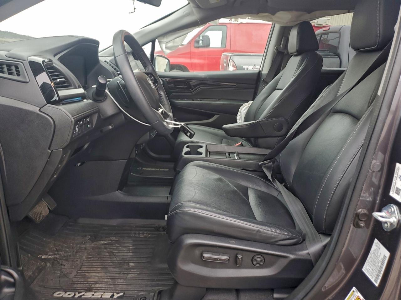 2023 Honda Odyssey Touring VIN: 5FNRL6H83PB005863 Lot: 95747295