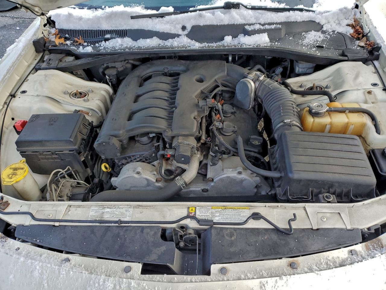 2008 Dodge Charger VIN: 2B3KA43G28H317132 Lot: 95248365