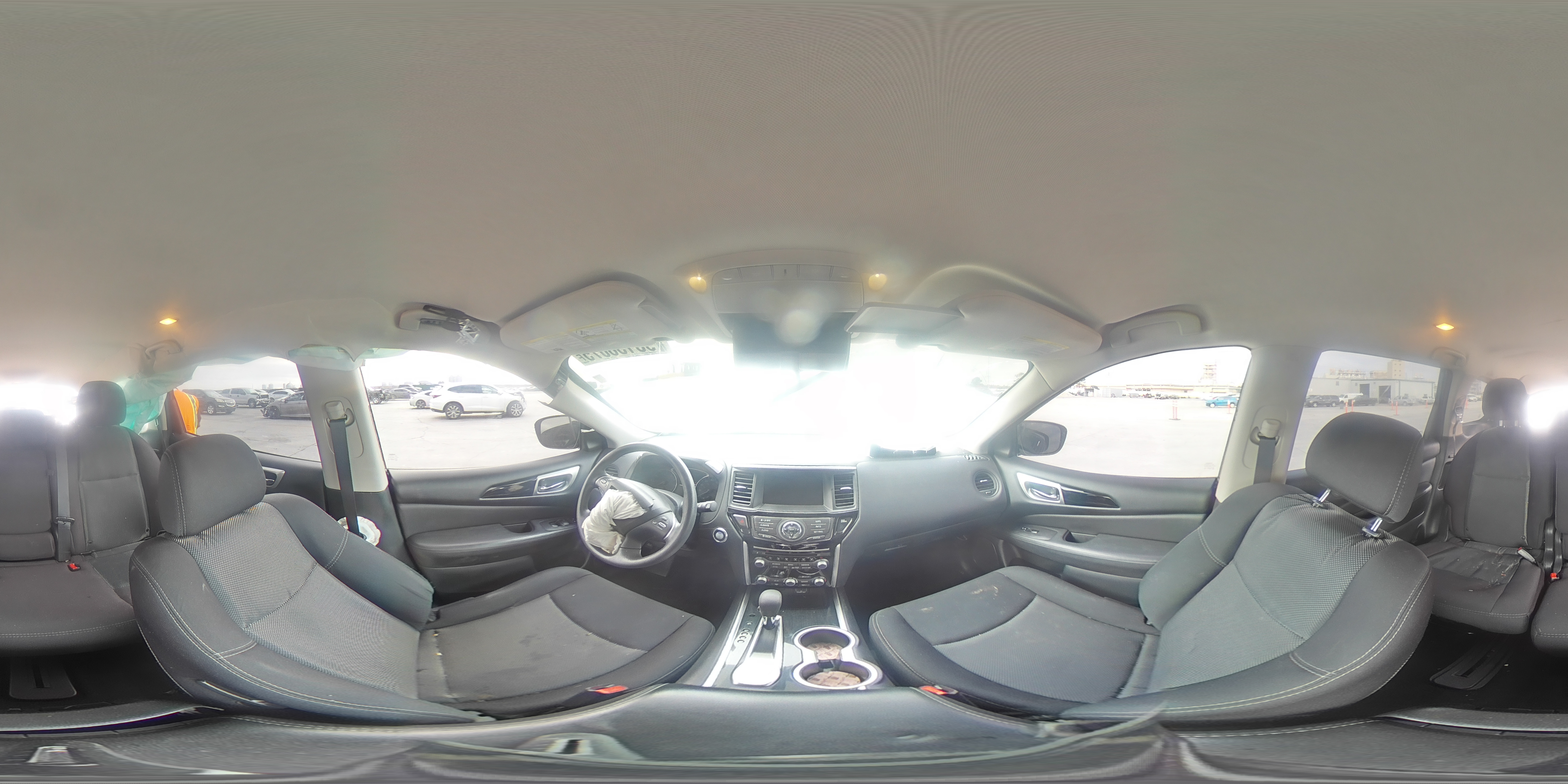 2018 Nissan Pathfinder S VIN: 5N1DR2MN0JC666683 Lot: 95156075