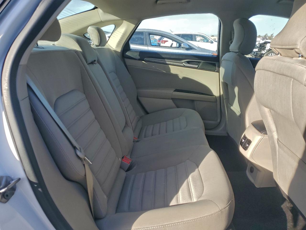 2018 Ford Fusion Se VIN: 3FA6P0HD8JR224895 Lot: 96352155