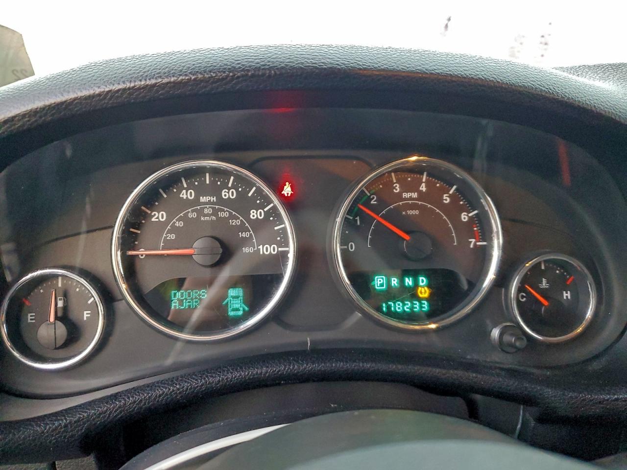 2012 Jeep Wrangler Unlimited Sport VIN: 1C4HJWDG5CL140963 Lot: 95683785