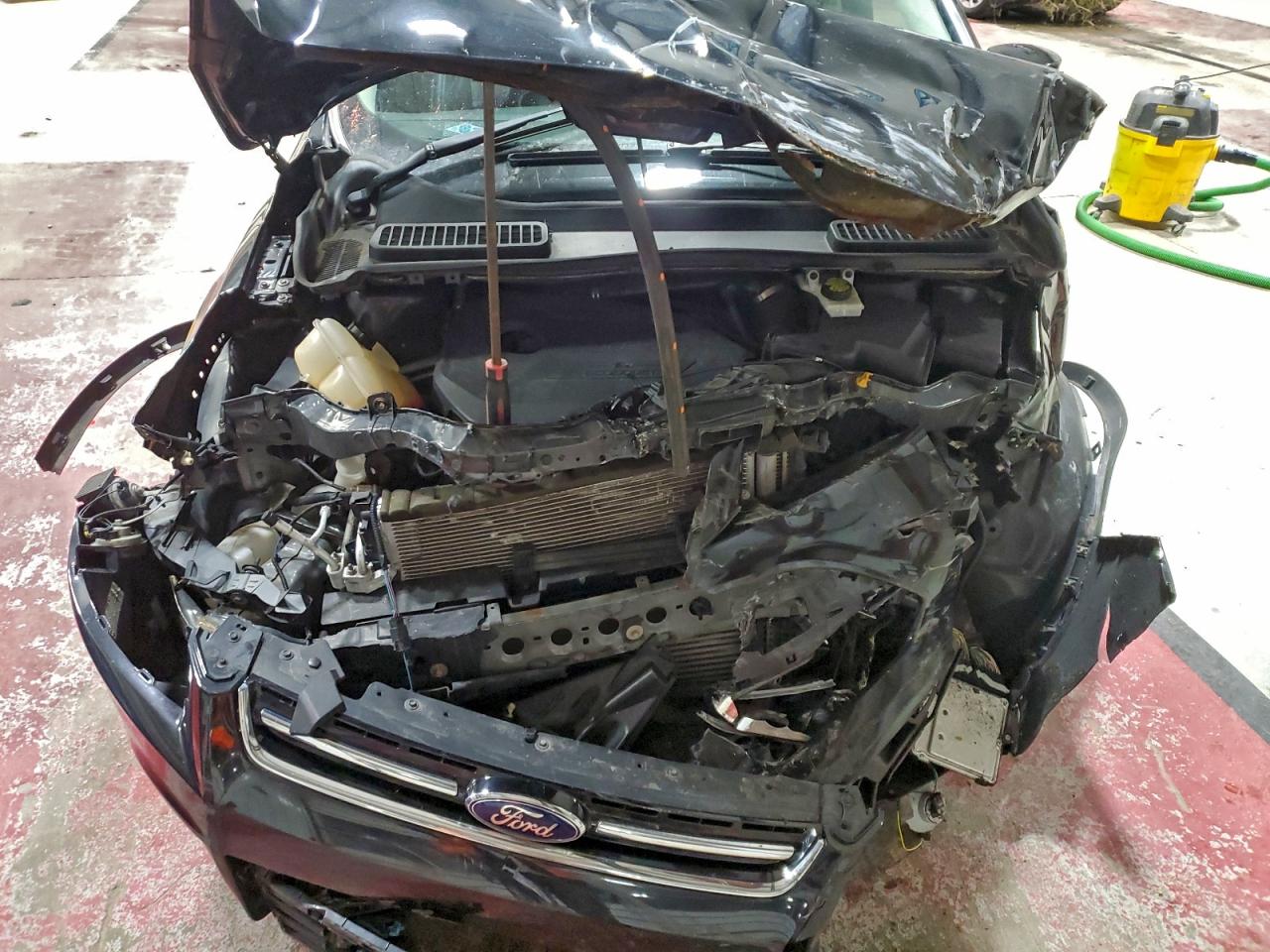 2015 Ford Escape Titanium VIN: 1FMCU9JX0FUA58978 Lot: 94735095