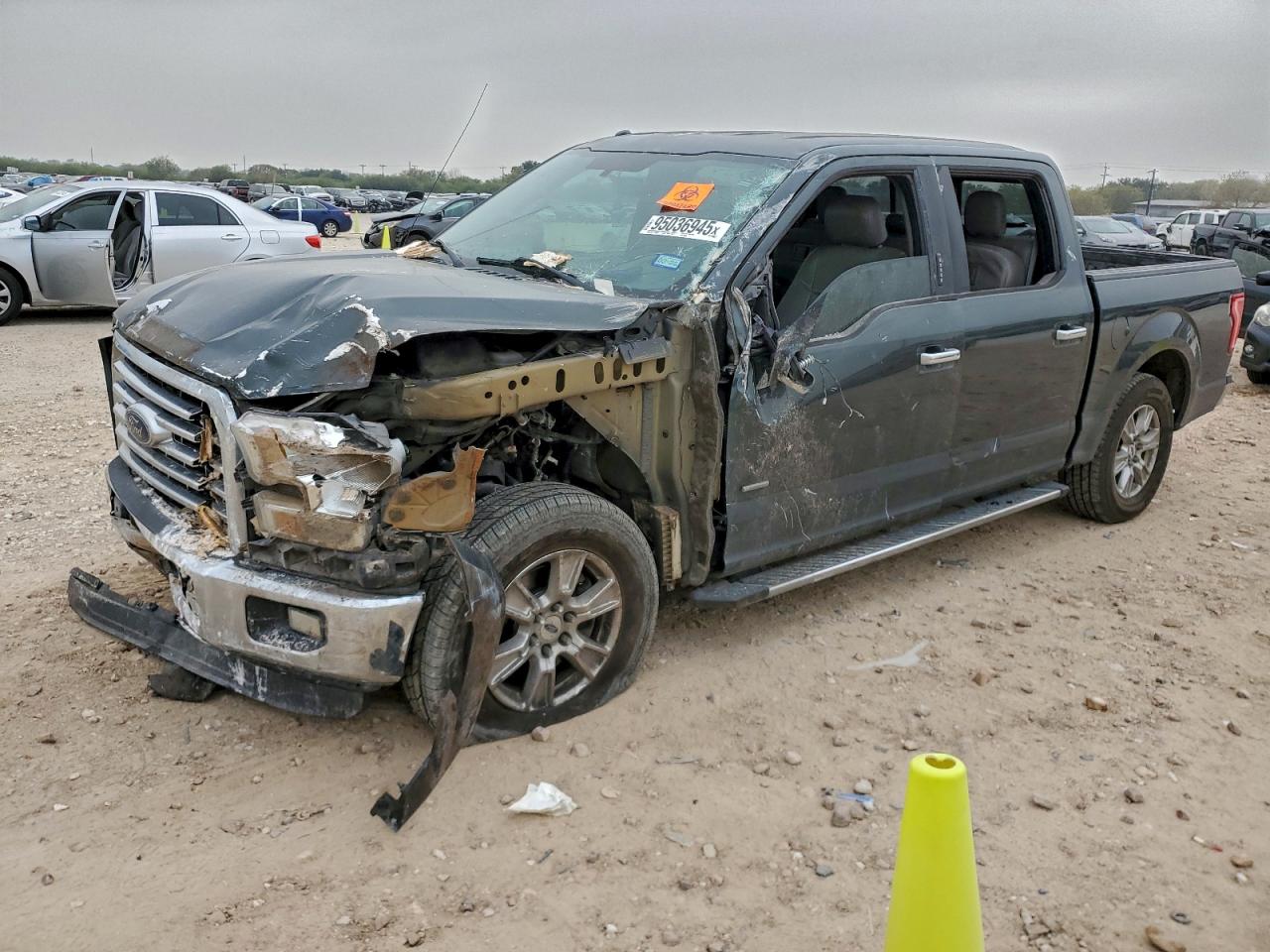 2015 Ford F150 Supercrew VIN: 1FTEW1CG5FKD55438 Lot: 95036945