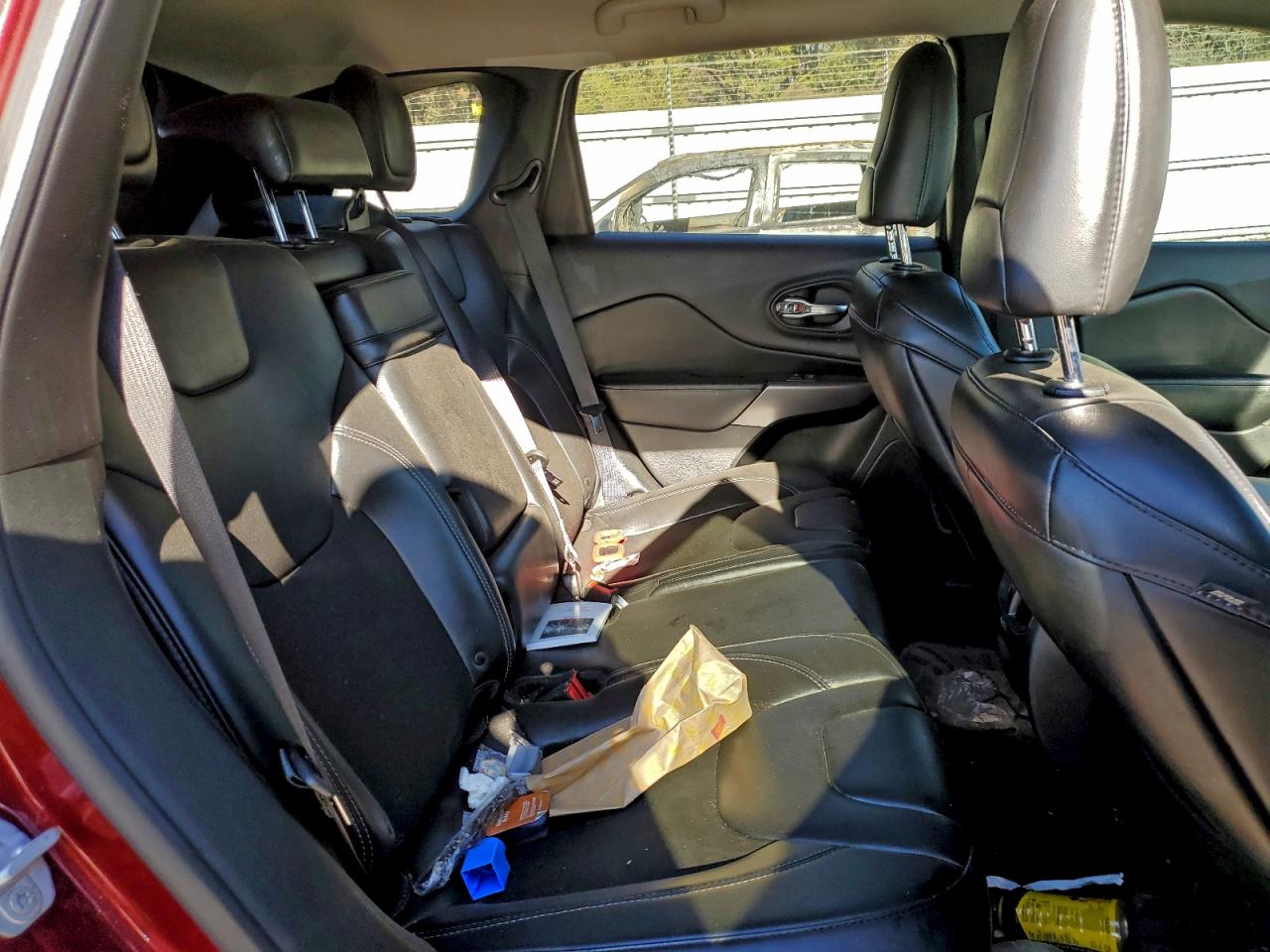 2019 Jeep Cherokee Latitude Plus VIN: 1C4PJLLB0KD226545 Lot: 97497805