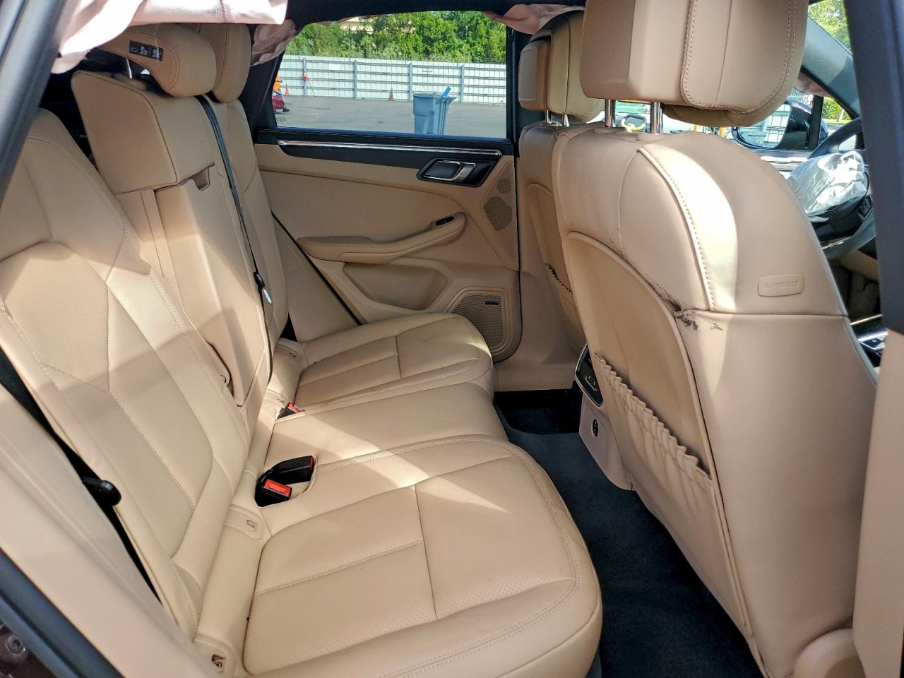 2025 Porsche Macan Gts VIN: WP1AF2A57SLB50731 Lot: 94030965