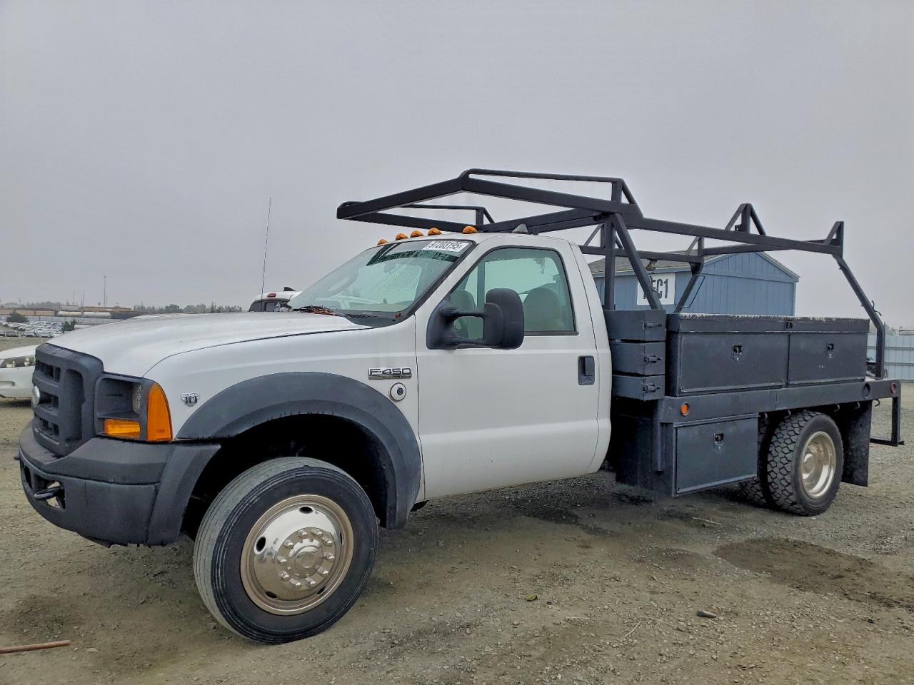 2007 Ford F450 Super Duty VIN: 1FDXF46Y07EA42596 Lot: 97203195