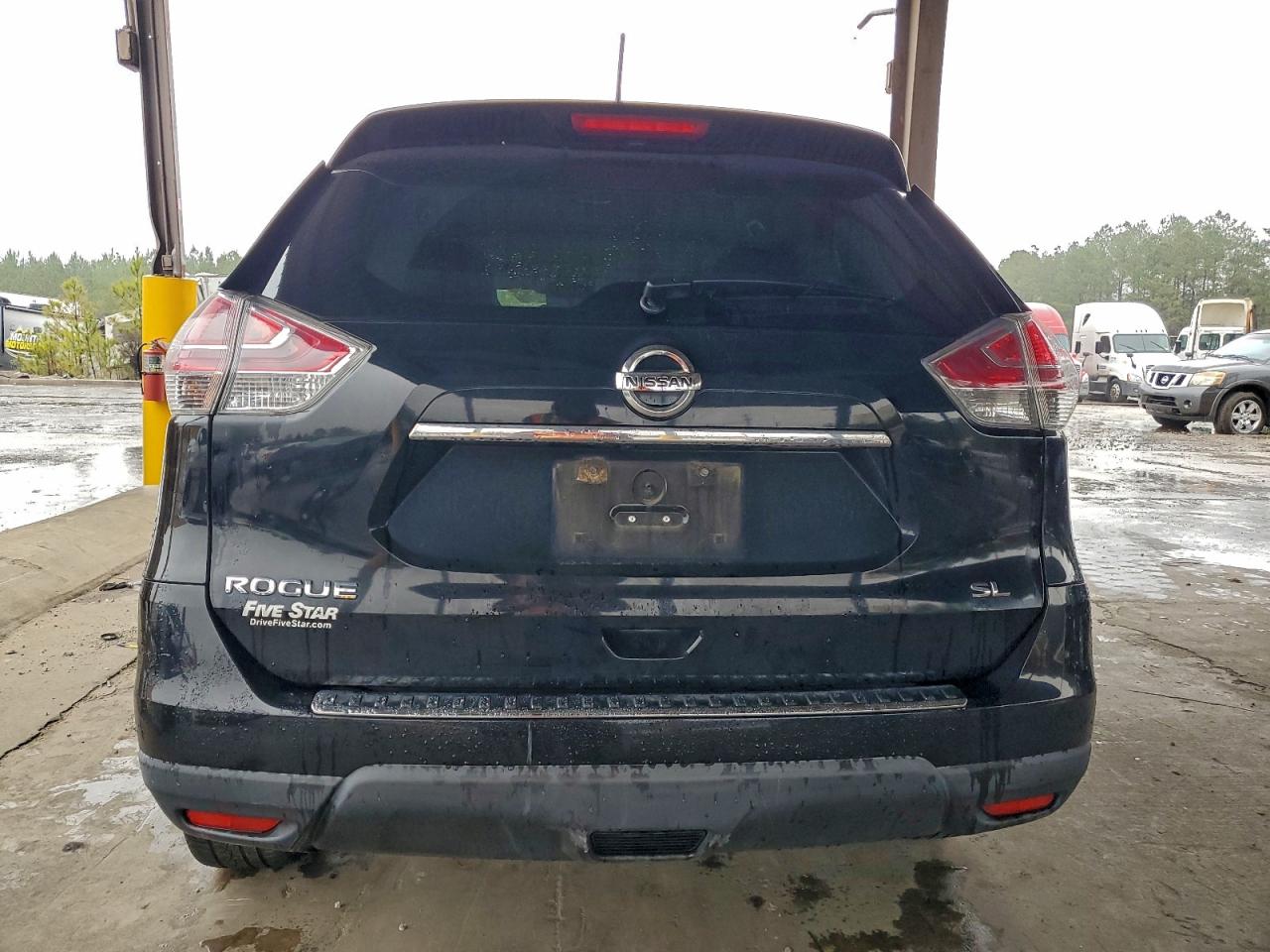 2015 Nissan Rogue S VIN: 5N1AT2MT2FC774250 Lot: 95329955