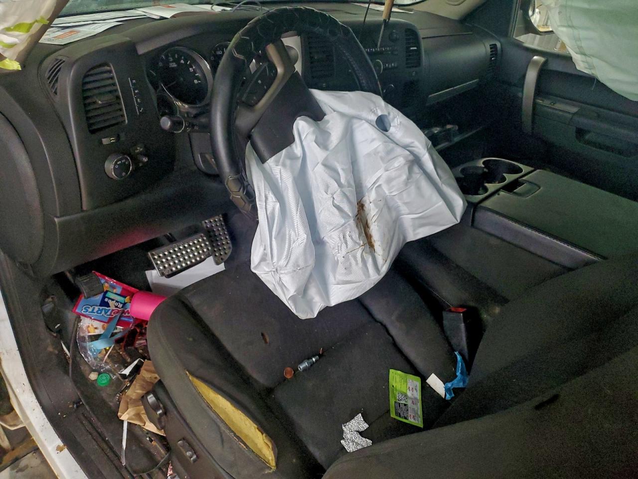 2011 Chevrolet Silverado K1500 Lt VIN: 3GCPKSE32BG304565 Lot: 94888165