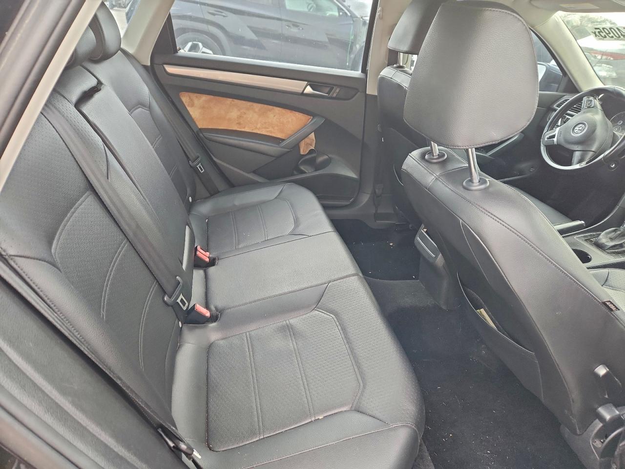 2014 Volkswagen Passat S VIN: 1VWAT7A35EC054345 Lot: 94744095