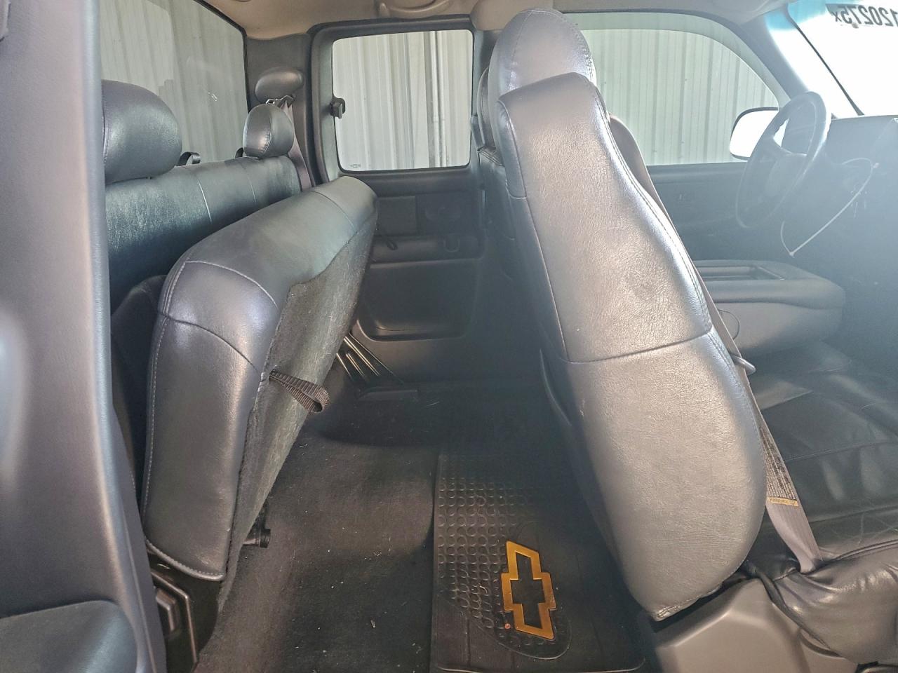 2001 Chevrolet Silverado K1500 VIN: 1GCEK19T71Z232322 Lot: 97120275