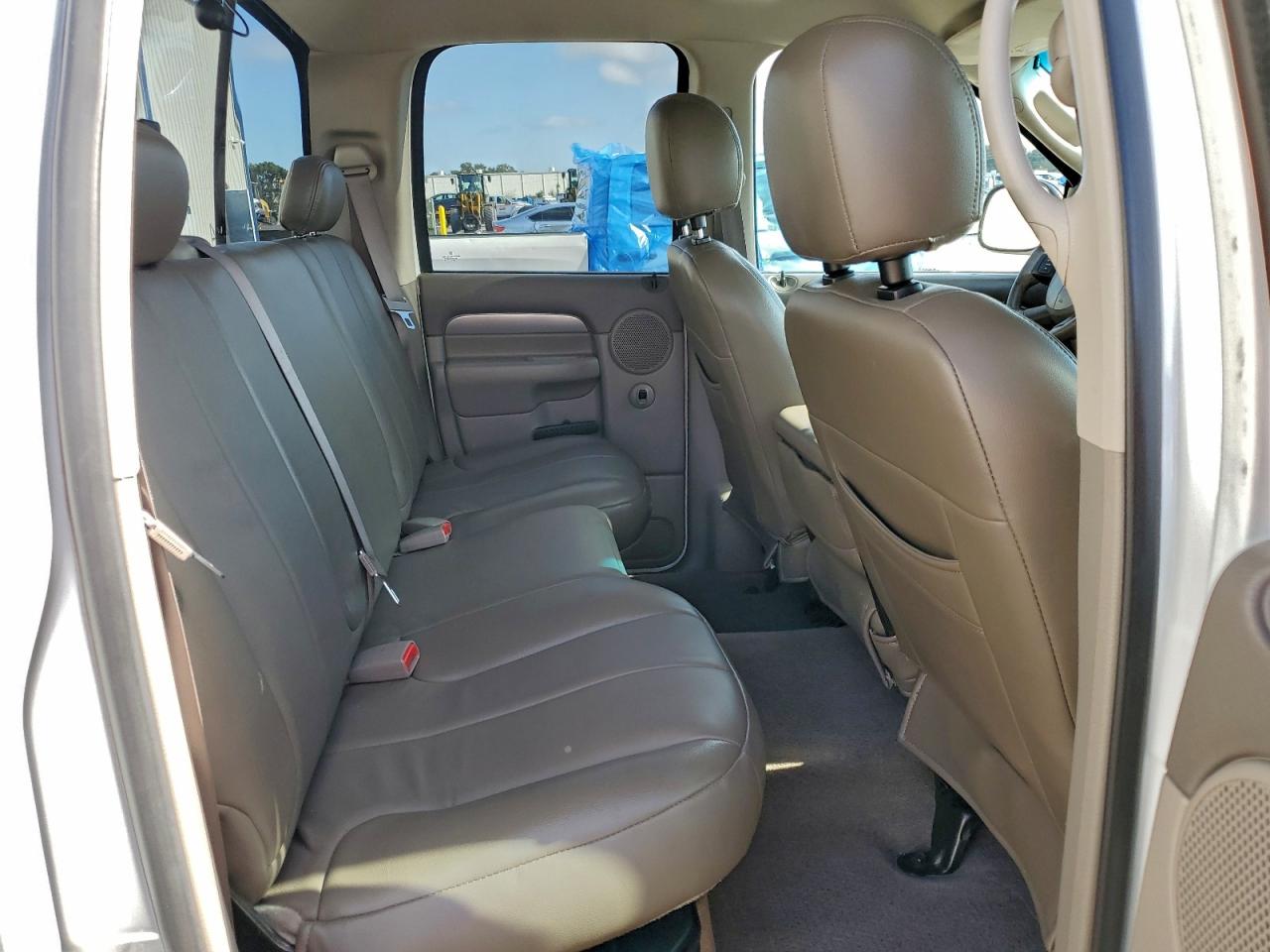 2005 Dodge Ram 1500 St VIN: 1D7HA18D85S137489 Lot: 94355945