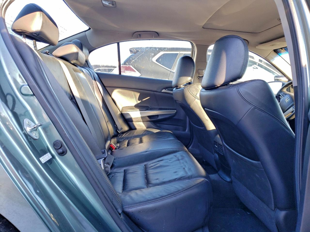 2010 Honda Accord Exl VIN: 1HGCP3F81AA001095 Lot: 95691235