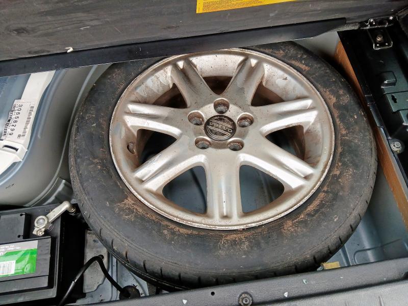 2004 VOLVO V70 D5 S 5DR