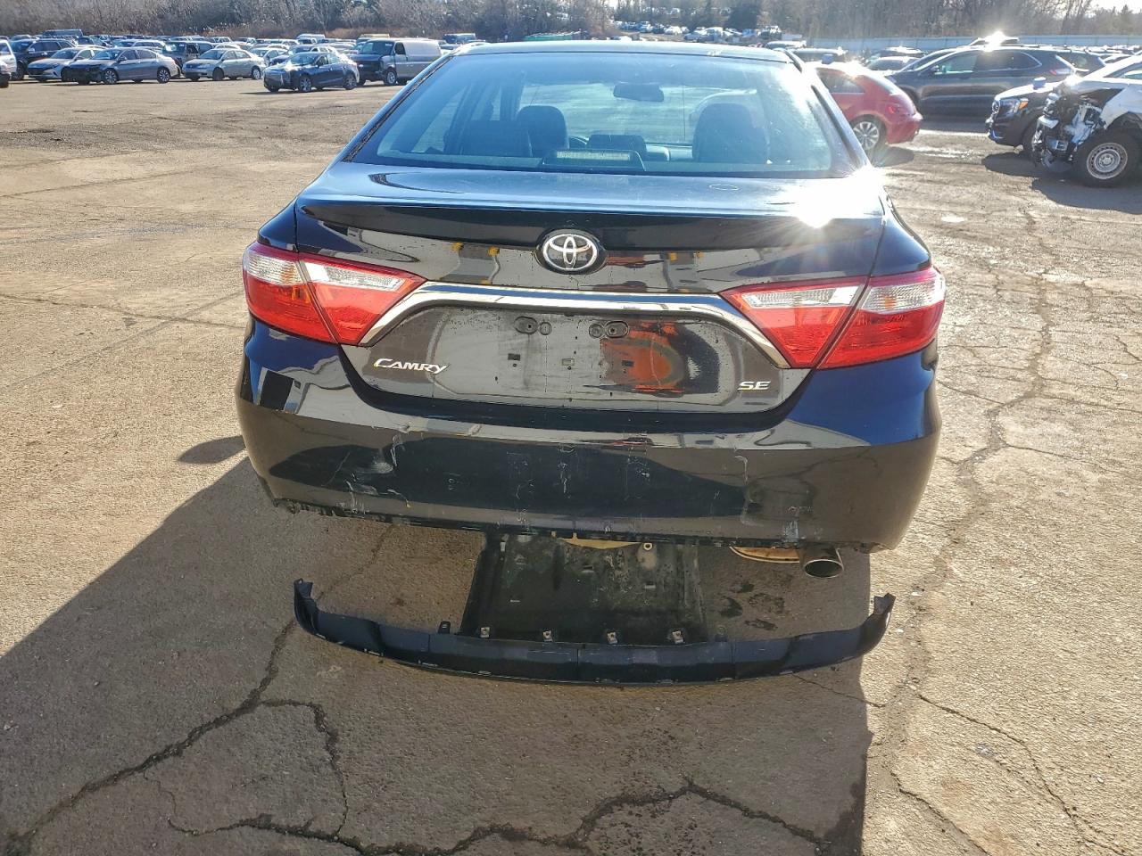 2015 Toyota Camry Le VIN: 4T1BF1FK3FU051298 Lot: 94780475