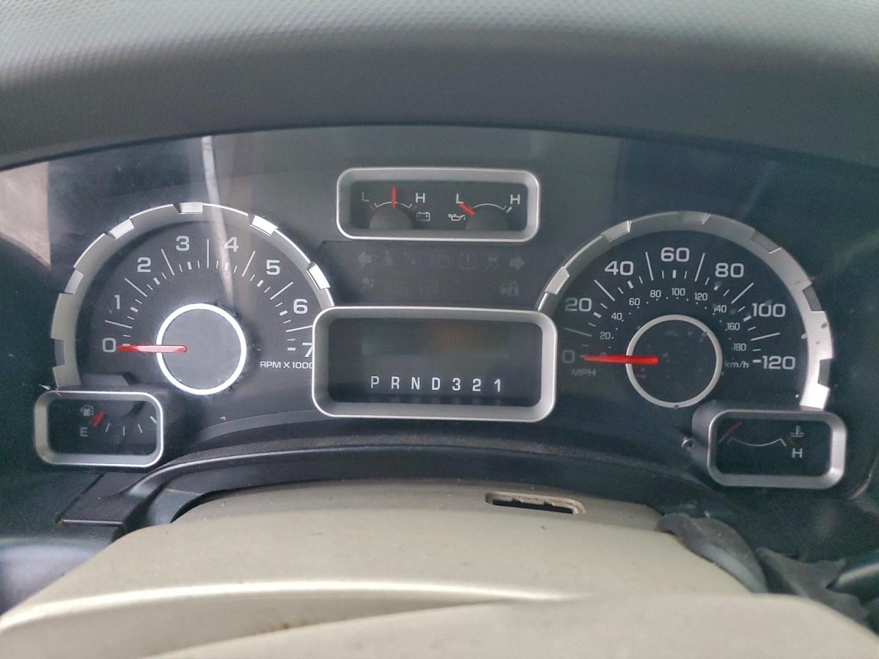 2010 Ford Expedition Xlt VIN: 1FMJU1G54AEB72418 Lot: 97264825