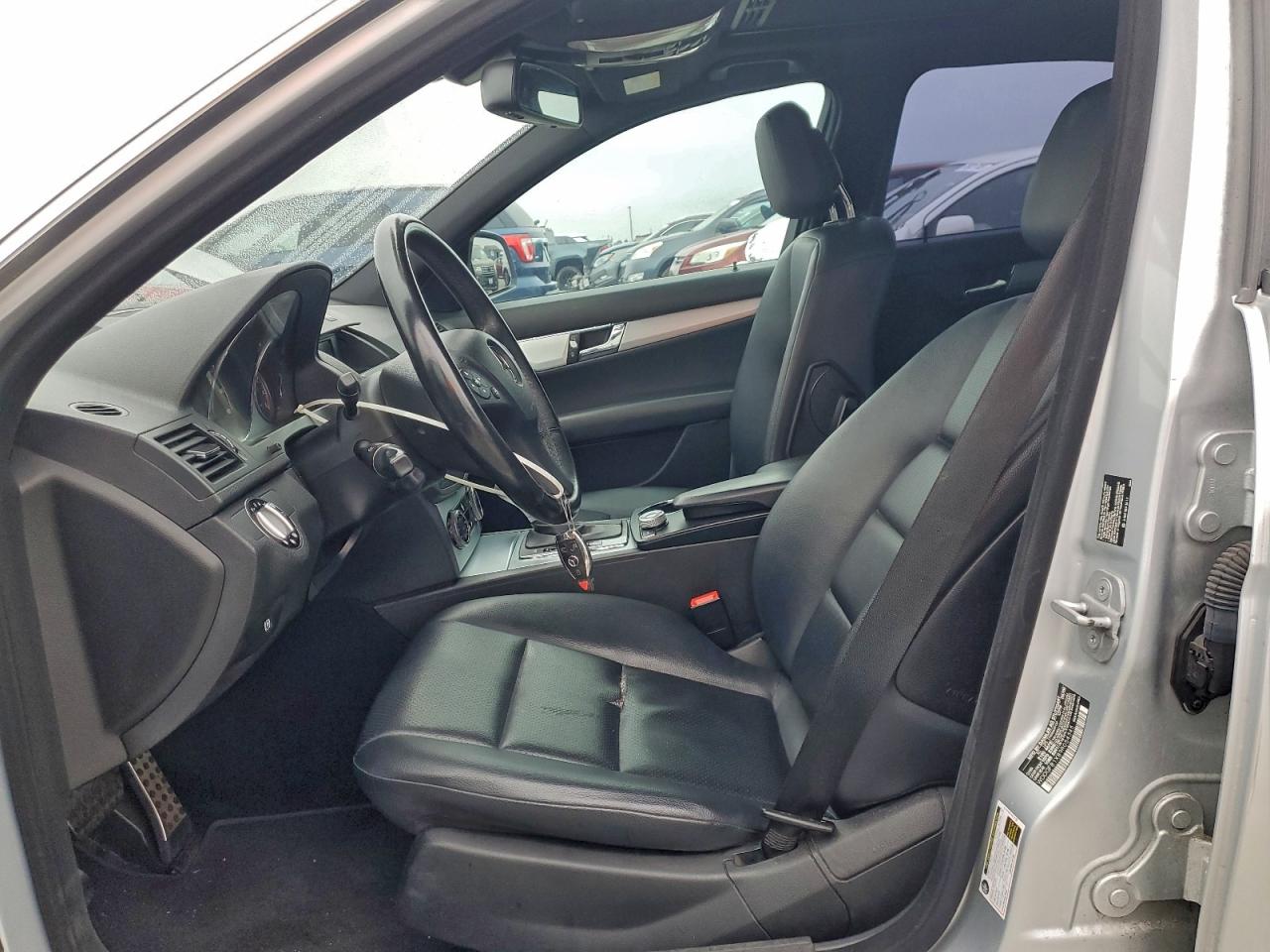 2009 Mercedes-Benz C 300 4Matic VIN: WDDGF81X89R054345 Lot: 95954995