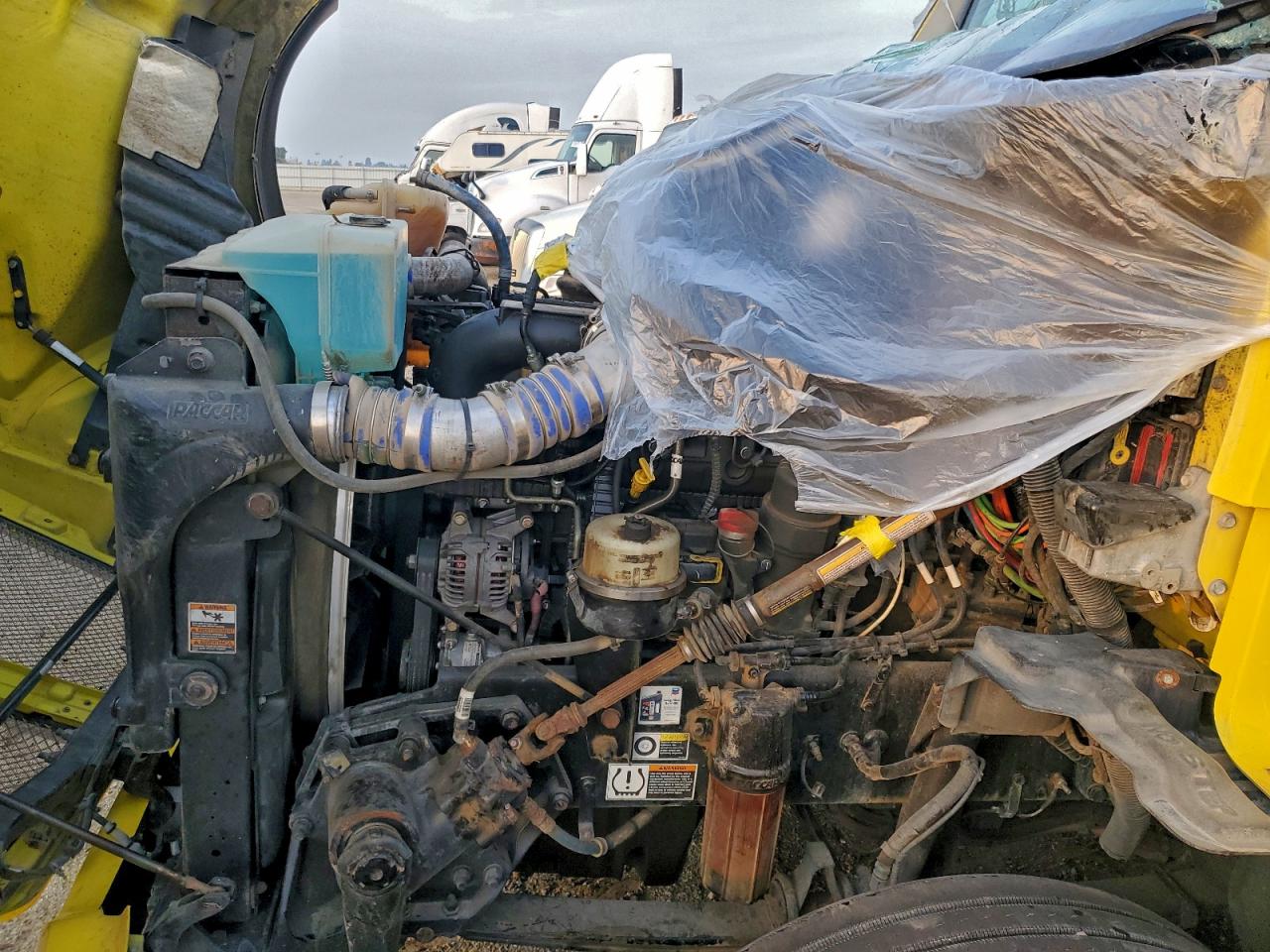 2020 Kenworth Constructi - Semi Truck VIN: 3WKYDP9X4LF416219 Lot: 94371375