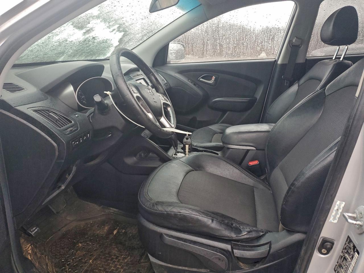 2011 Hyundai Tucson Gls VIN: KM8JUCAC0BU300213 Lot: 95307085