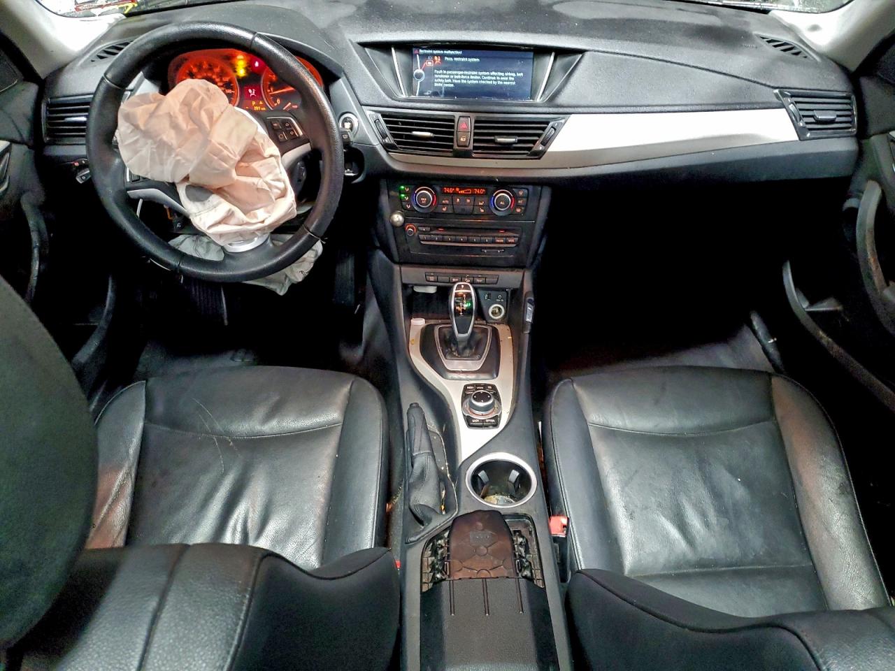 2013 BMW X1 xDrive28I VIN: WBAVL1C53DVR89640 Lot: 95002235