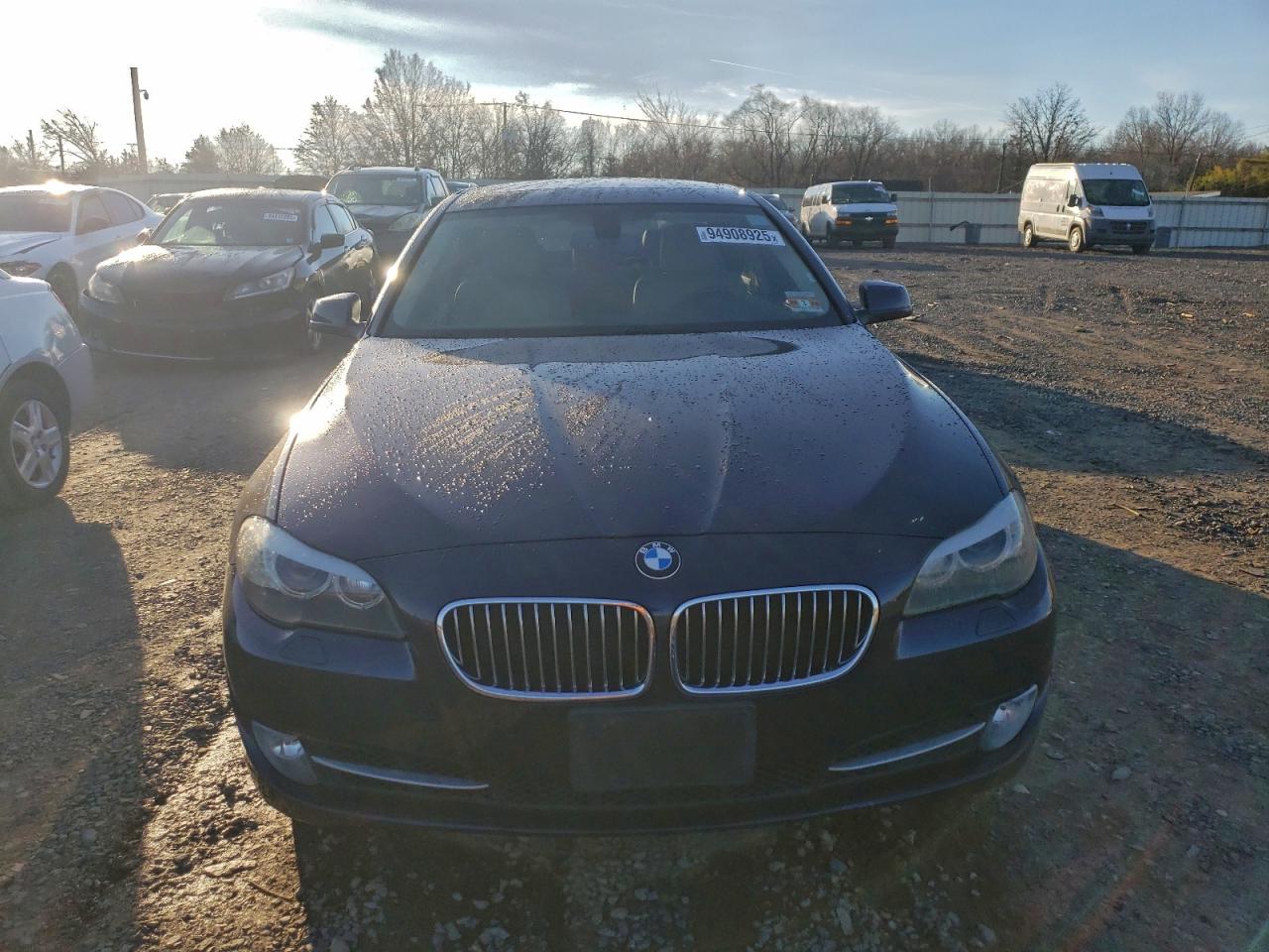 Фото: WBAXH5C56DDW16406