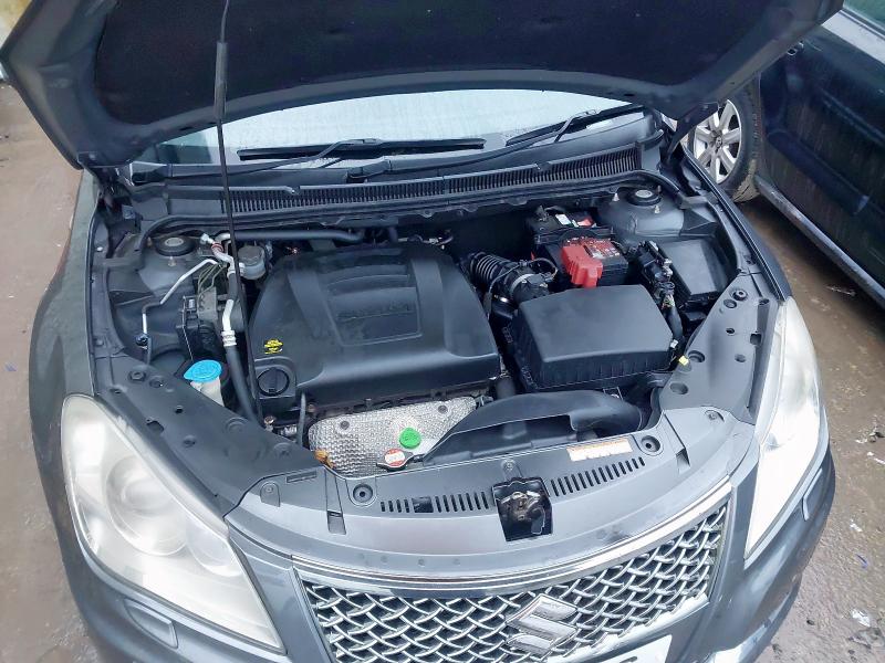 2013 SUZUKI KIZASHI 2.4 SPORT 4X4 4DR CVT