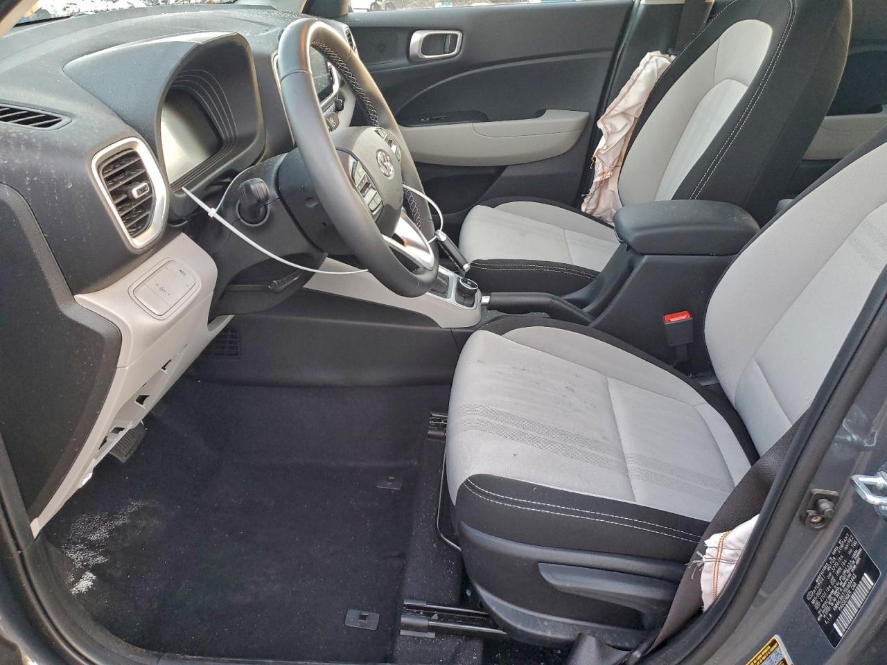 2025 Hyundai Venue Sel VIN: KMHRC8A37SU404443 Lot: 94444105