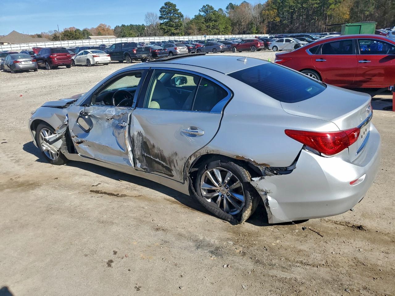 2015 Infiniti Q50 Base VIN: JN1BV7AP8FM332304 Lot: 97812885