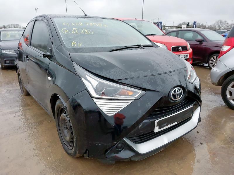 2019 TOYOTA AYGO 1.0 VVT-I X-PLAY 5DR X-SHIFT