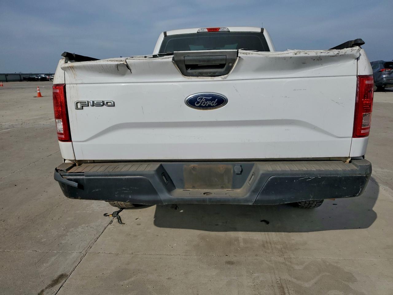 2017 Ford F150 VIN: 1FTMF1C89HKE53962 Lot: 94695655