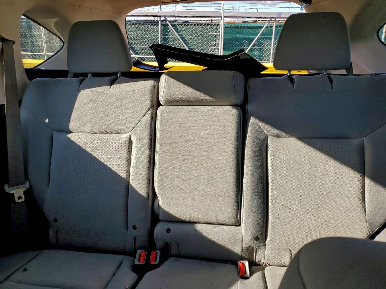 2016 Honda Cr-V Lx VIN: 2HKRM4H35GH638677 Lot: 96603935