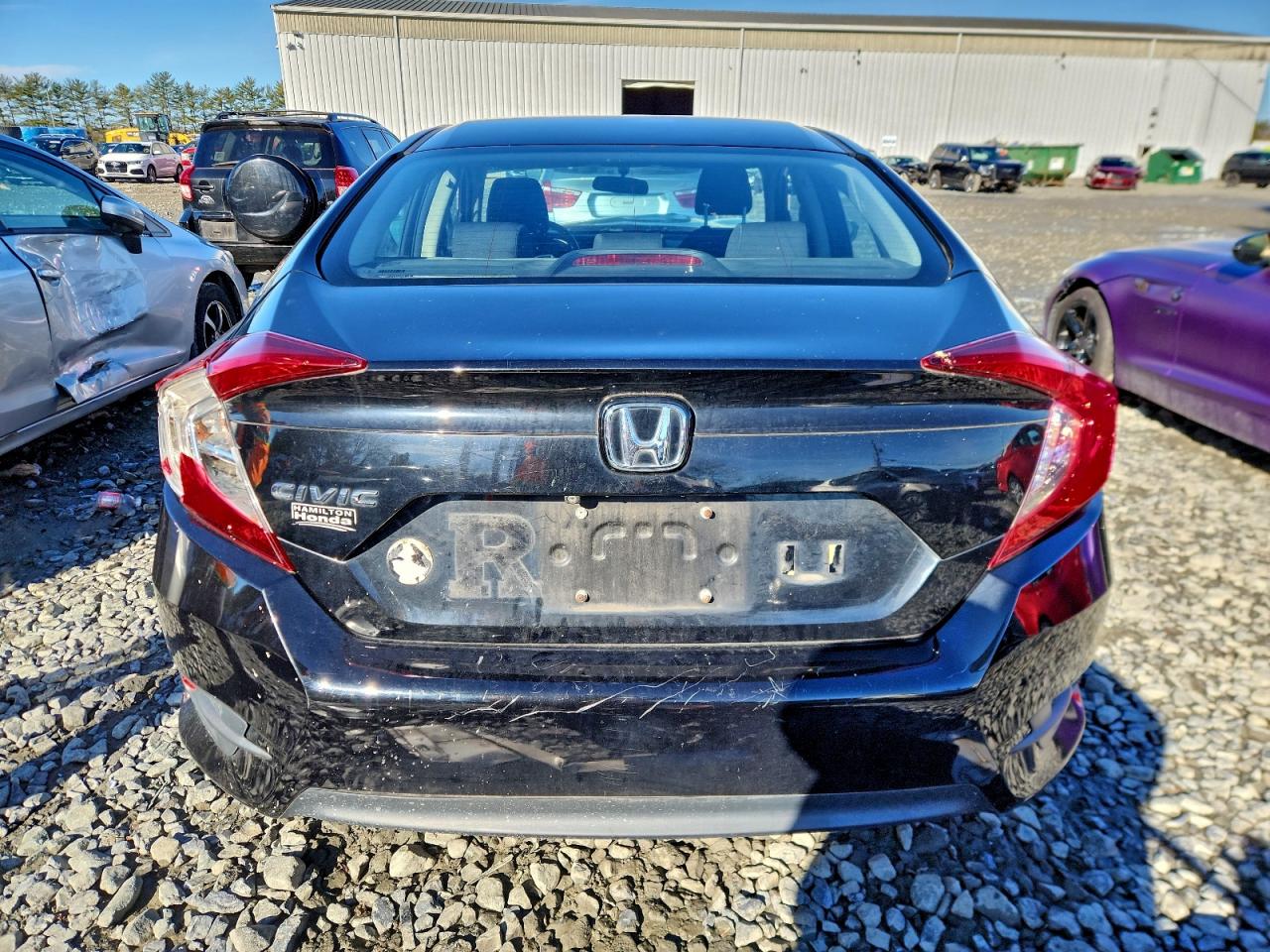 2018 Honda Civic Lx VIN: 2HGFC2F5XJH604833 Lot: 96681665