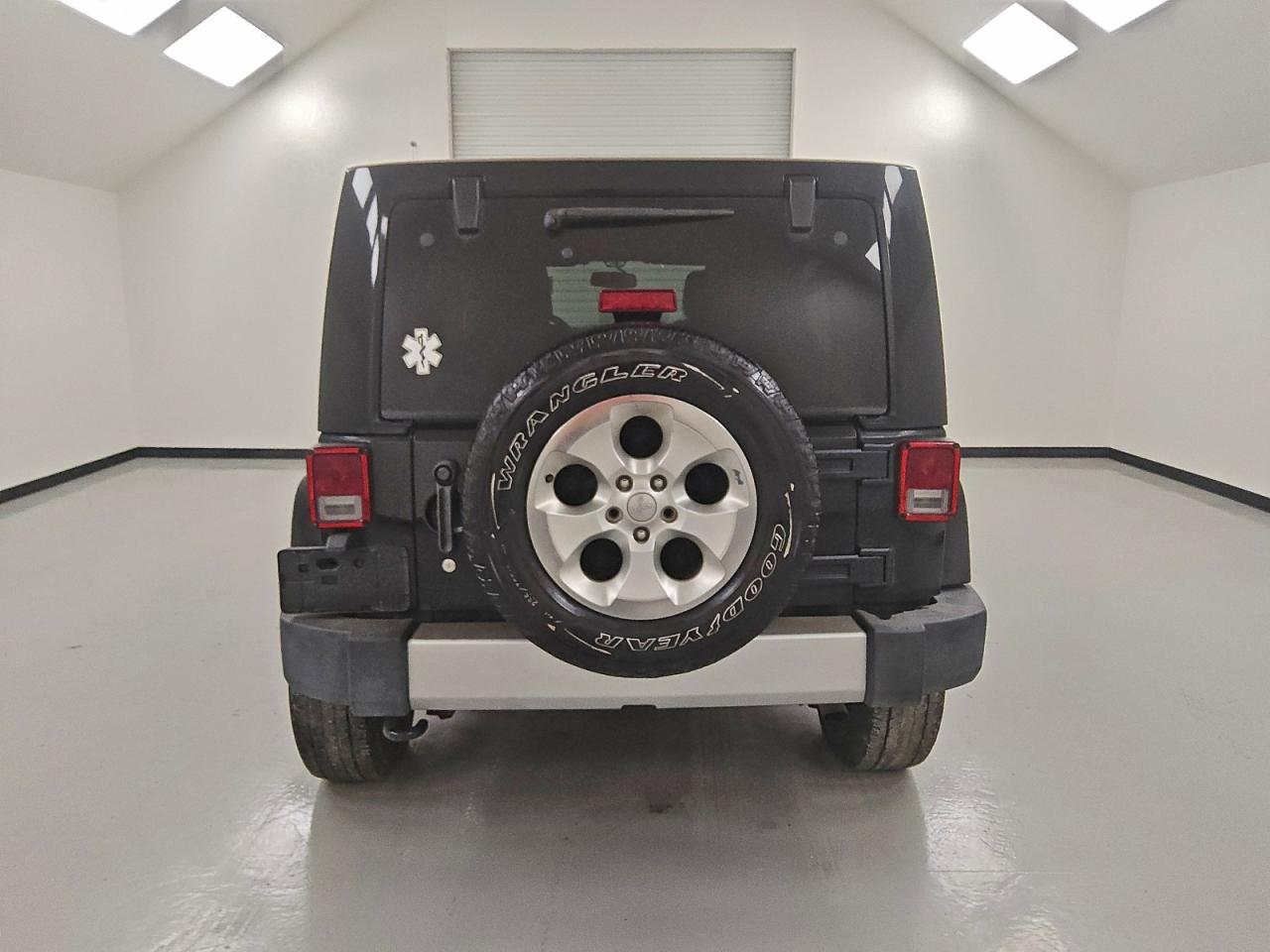 2014 Jeep Wrangler Unlimited Sahara VIN: 1C4HJWEG2EL290613 Lot: 94779825