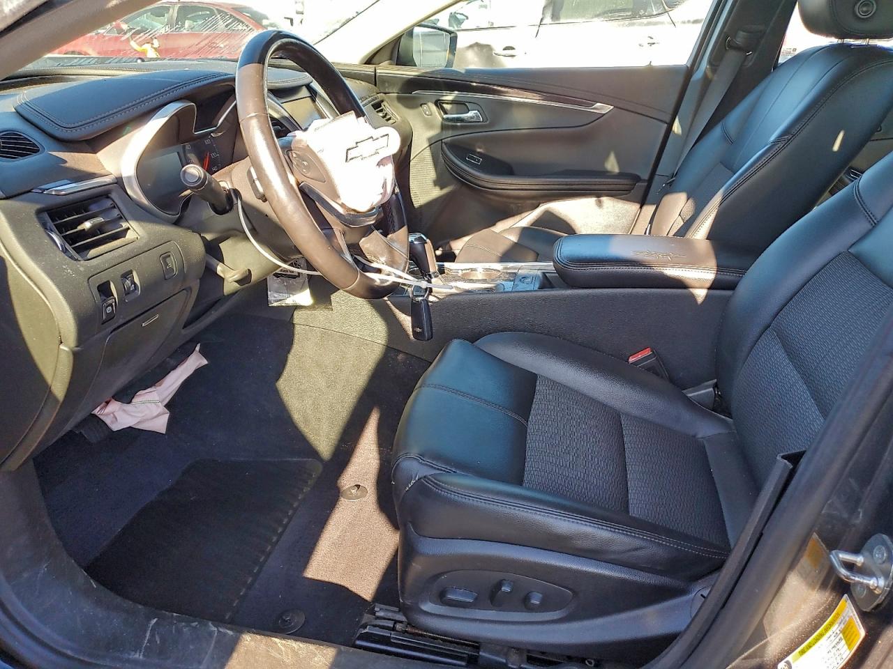 2018 Chevrolet Impala Lt VIN: 2G1105S36J9141812 Lot: 96281045