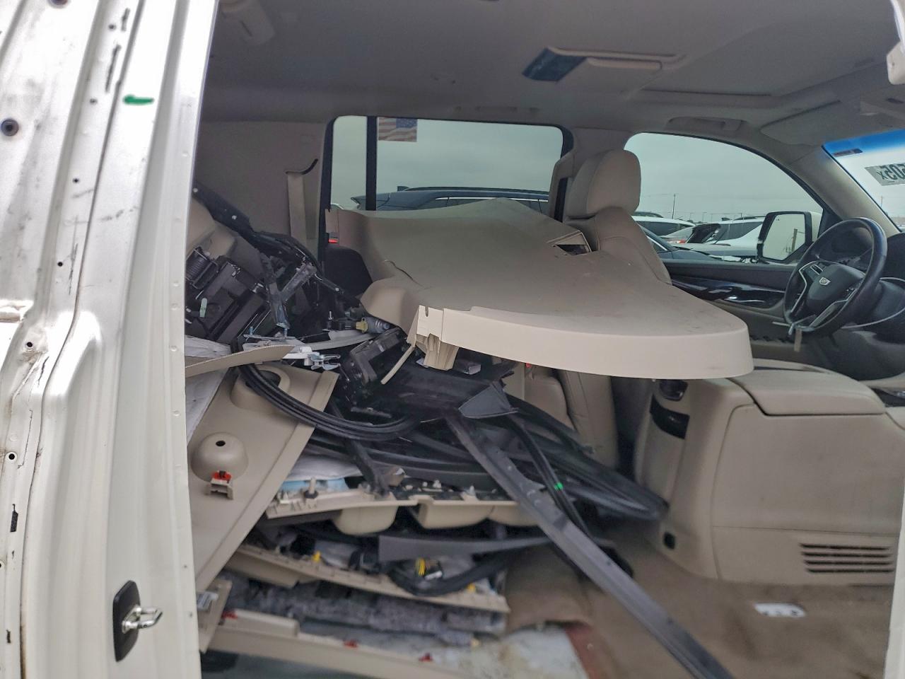 2015 Cadillac Escalade Esv Premium VIN: 1GYS4TKJ7FR655338 Lot: 95407505