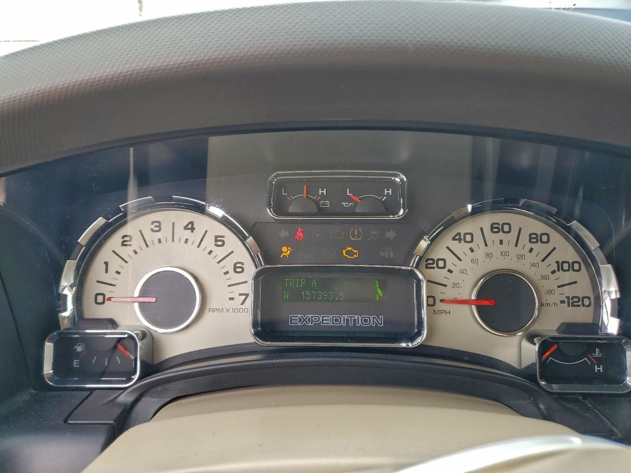 2010 Ford Expedition Eddie Bauer VIN: 1FMJU1J57AEB57064 Lot: 96960965